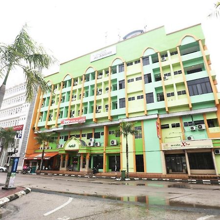 Hôtel Oyo 89489 Al Ansar à Kota Bharu Extérieur photo